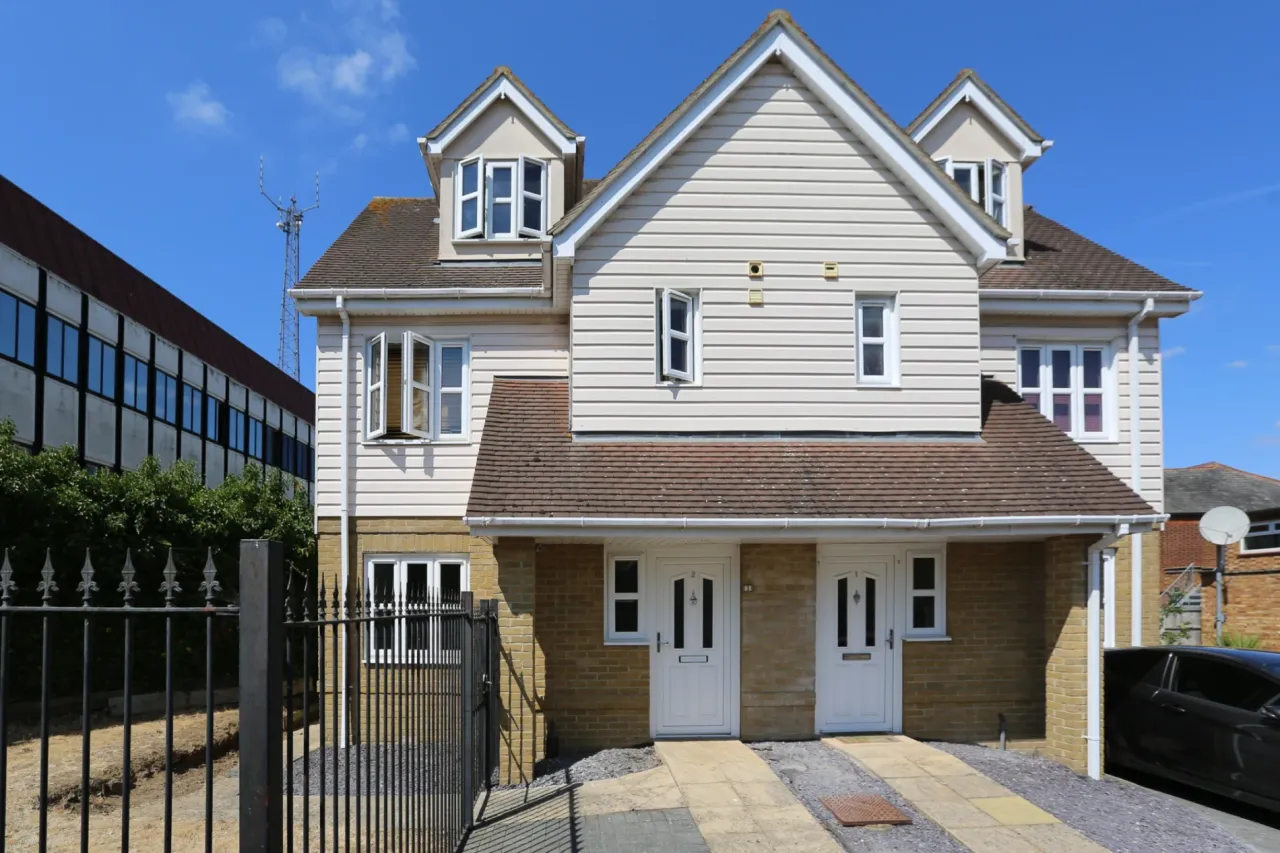 Eastwood Road, Rayleigh, SS6, photo 3