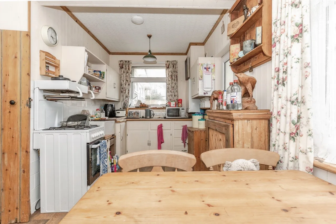 Firtree Road, Hastings, photo 6