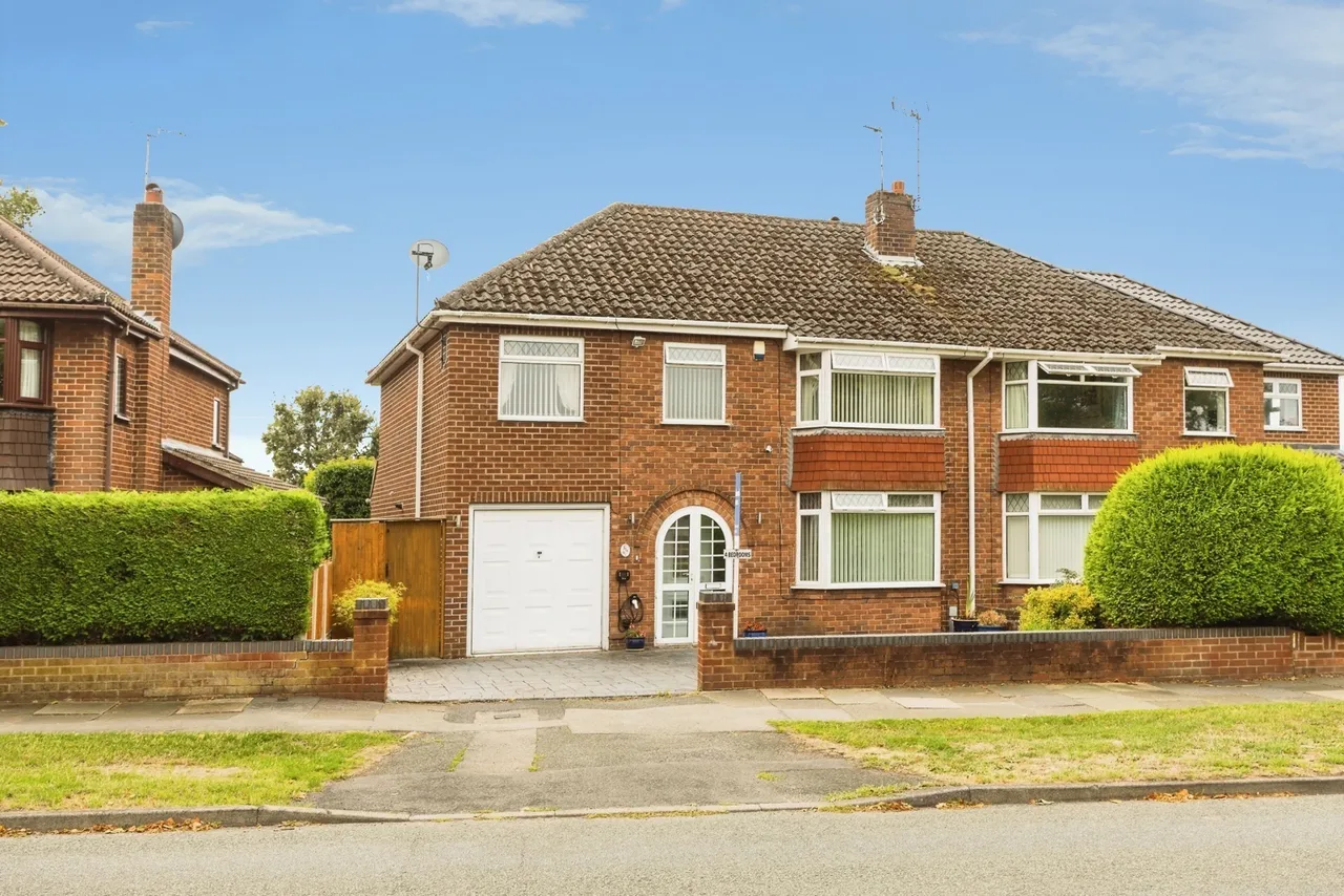 4 bed house for sale, Plas Newton Lane, Chester, CH2