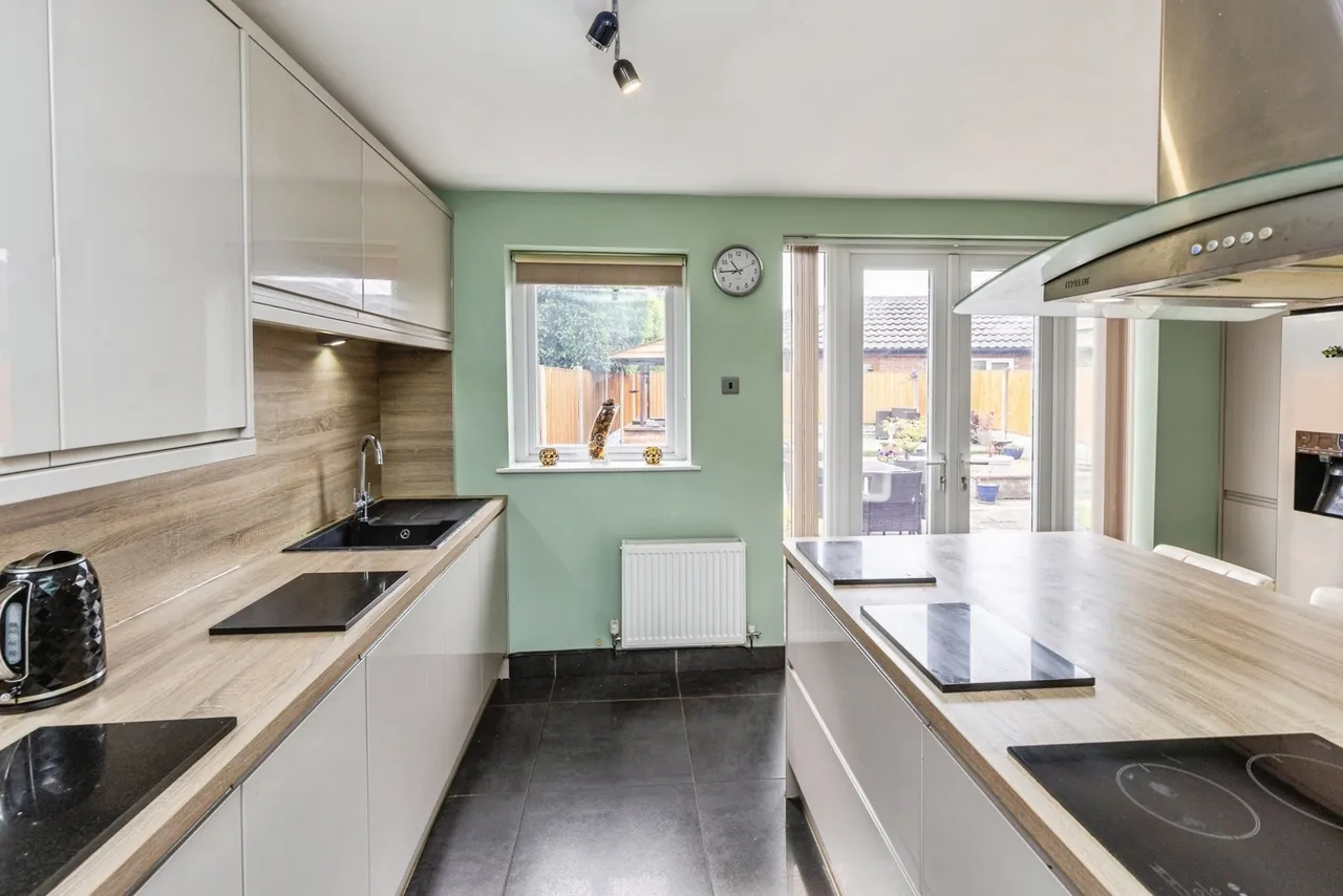 Plas Newton Lane, Chester, CH2, photo 8