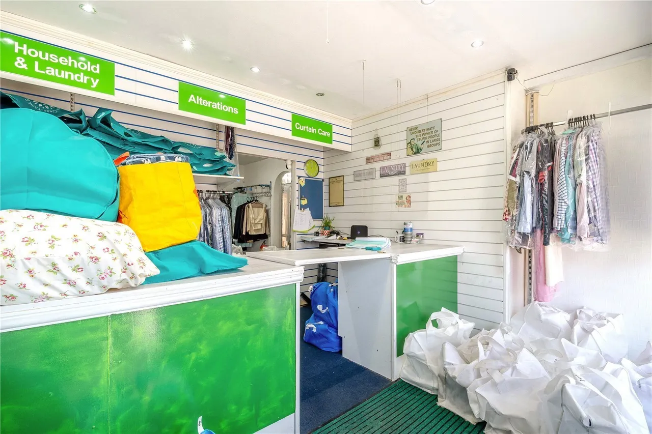 High Street, Malpas, SY14, photo 15