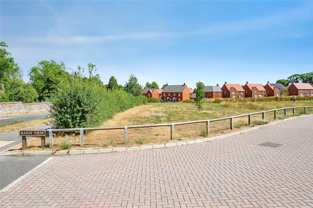 Barn View, Edlesborough, Dunstable, Buckinghamshire, LU6, photo 19