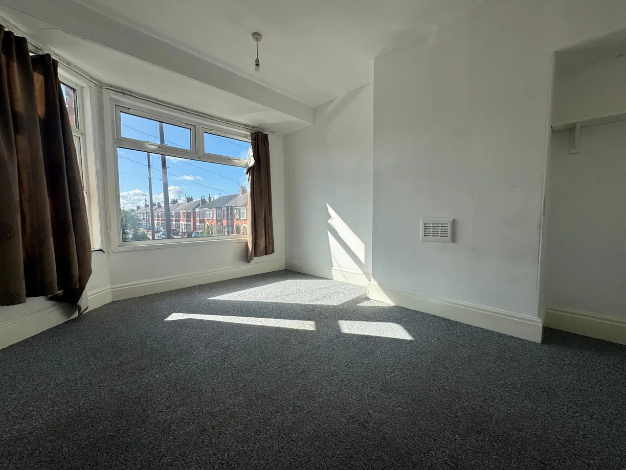 Leyburn Avenue, Hull, HU6, photo 6