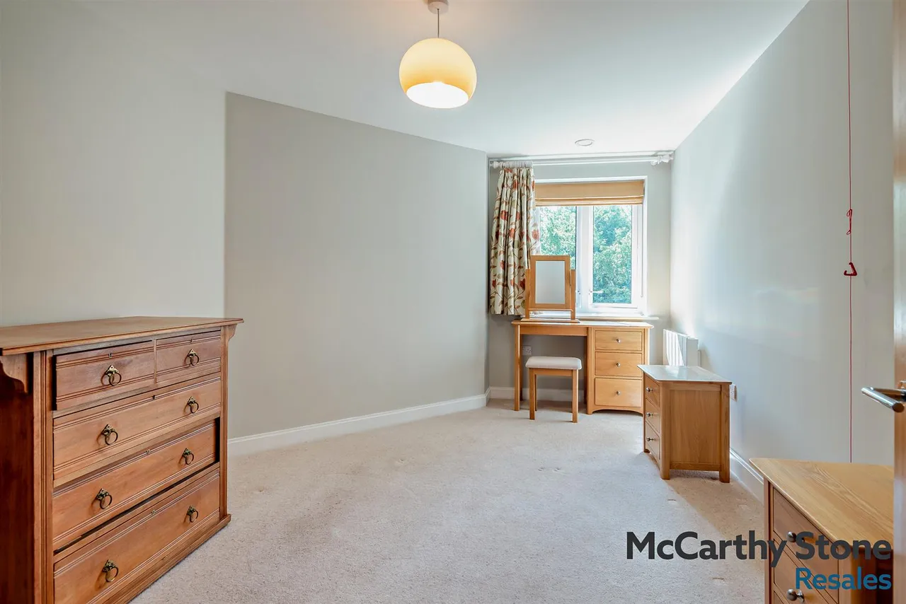 Bath Road, Devizes, SN10, photo 8