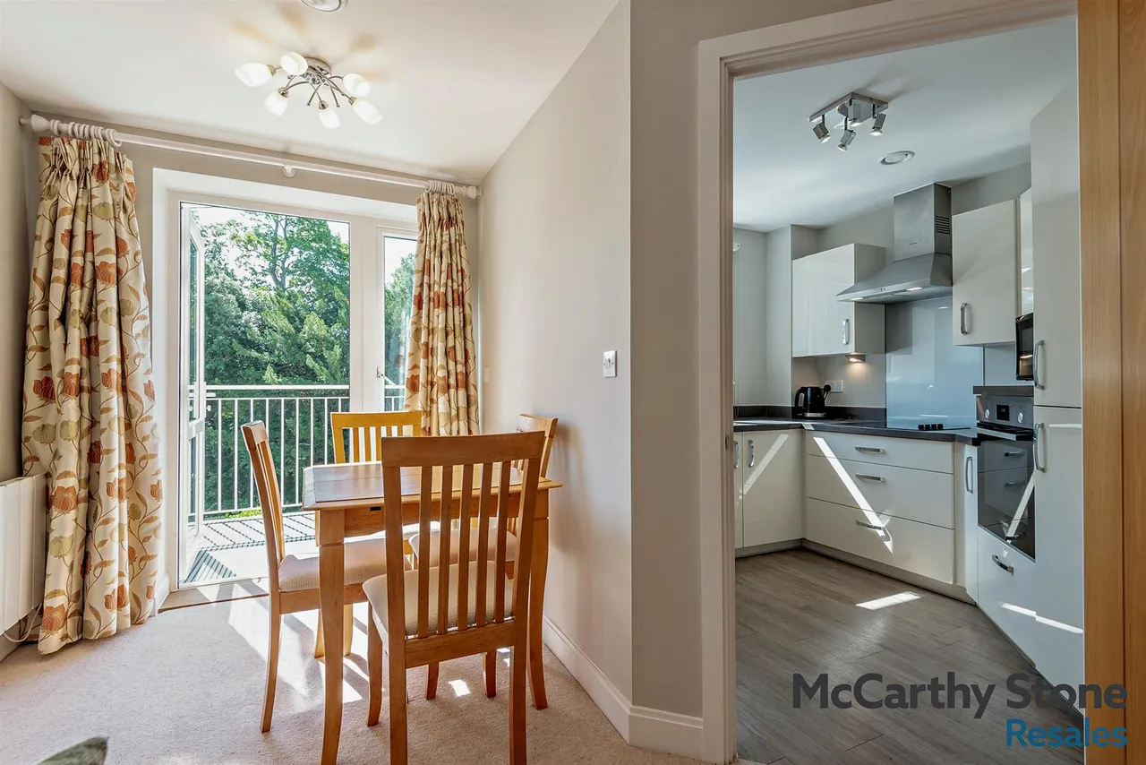 Bath Road, Devizes, SN10, photo 6