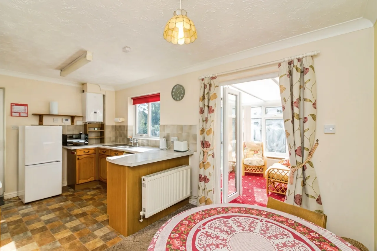 Enstone Road, Lowestoft, Suffolk, NR33, photo 8