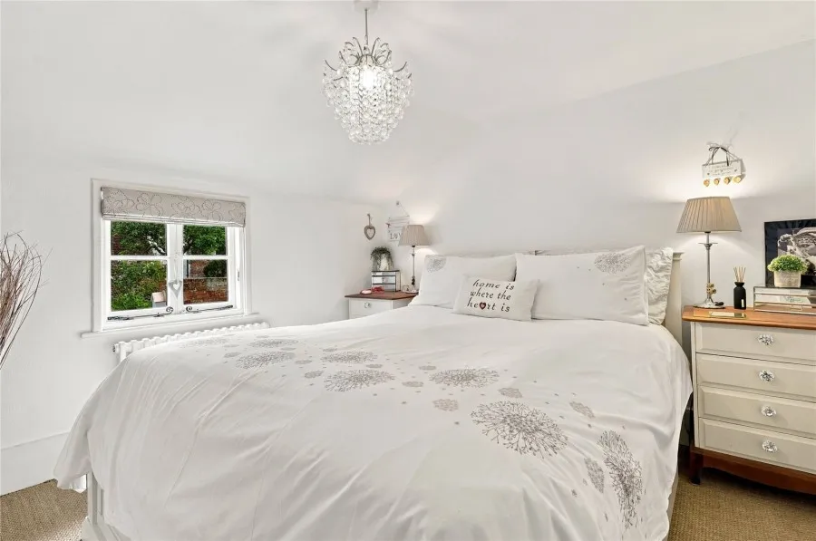 with 2 bedrooms in Saffron Walden, CB10, photo 6