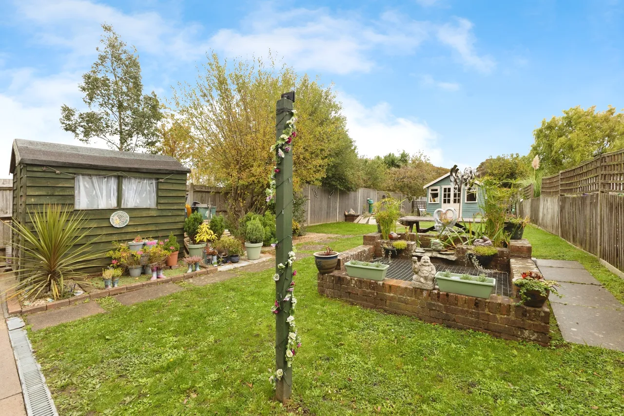 Crowhurst Lane, Bexhill-On-Sea, TN39, photo 2