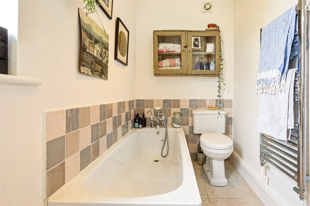 Kenley Road, St Margarets, TW1, photo 15