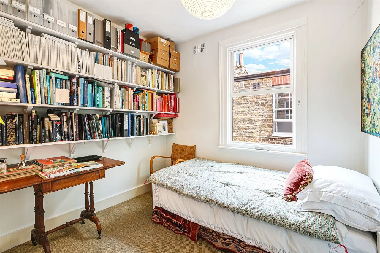 Kenley Road, St Margarets, TW1, photo 11