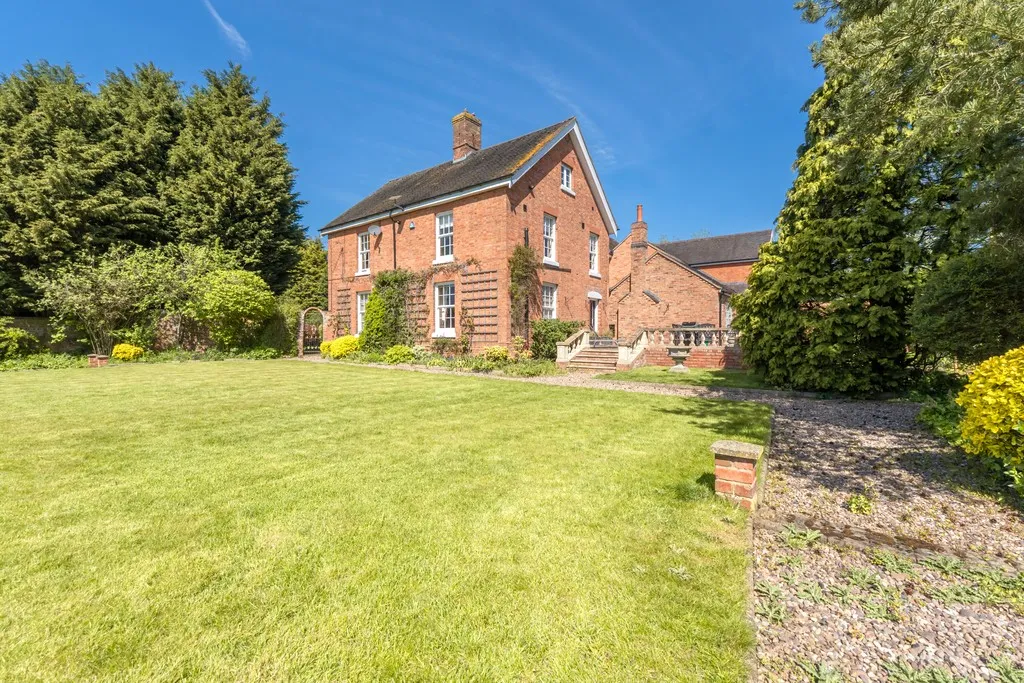 Broadfields House, Croxall, photo 40