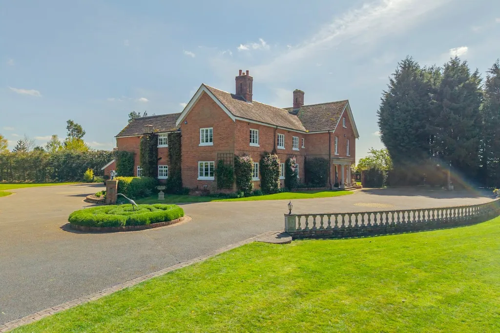 Broadfields House, Croxall, photo 37
