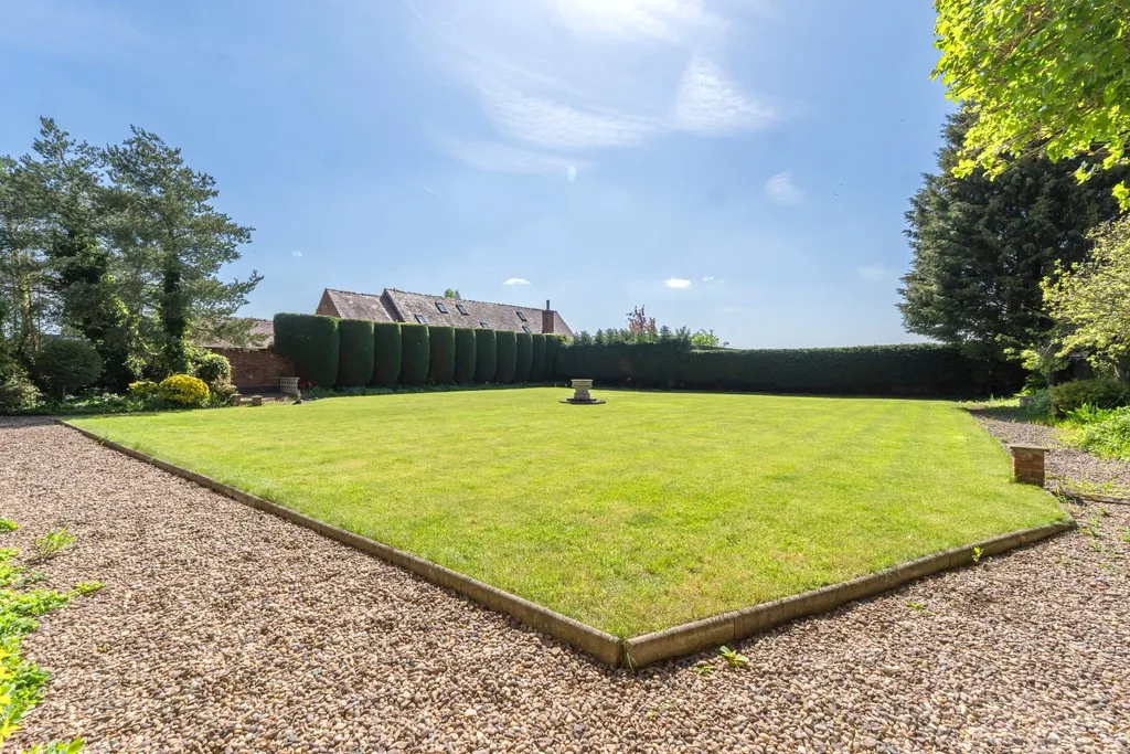 Broadfields House, Croxall, photo 42