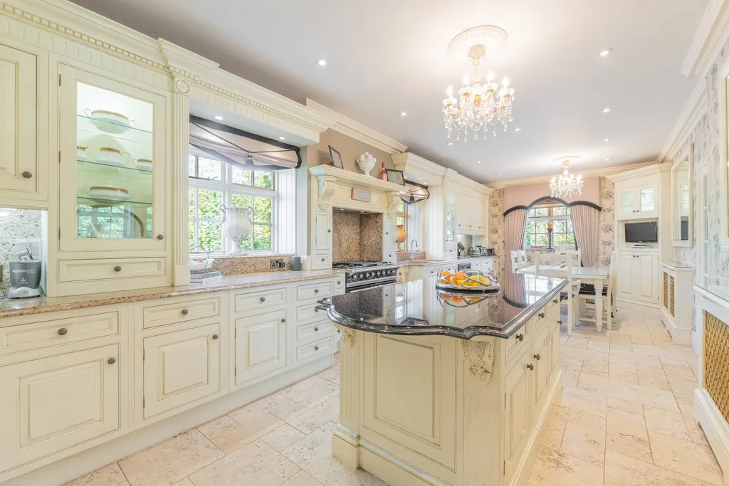 Broadfields House, Croxall, photo 8