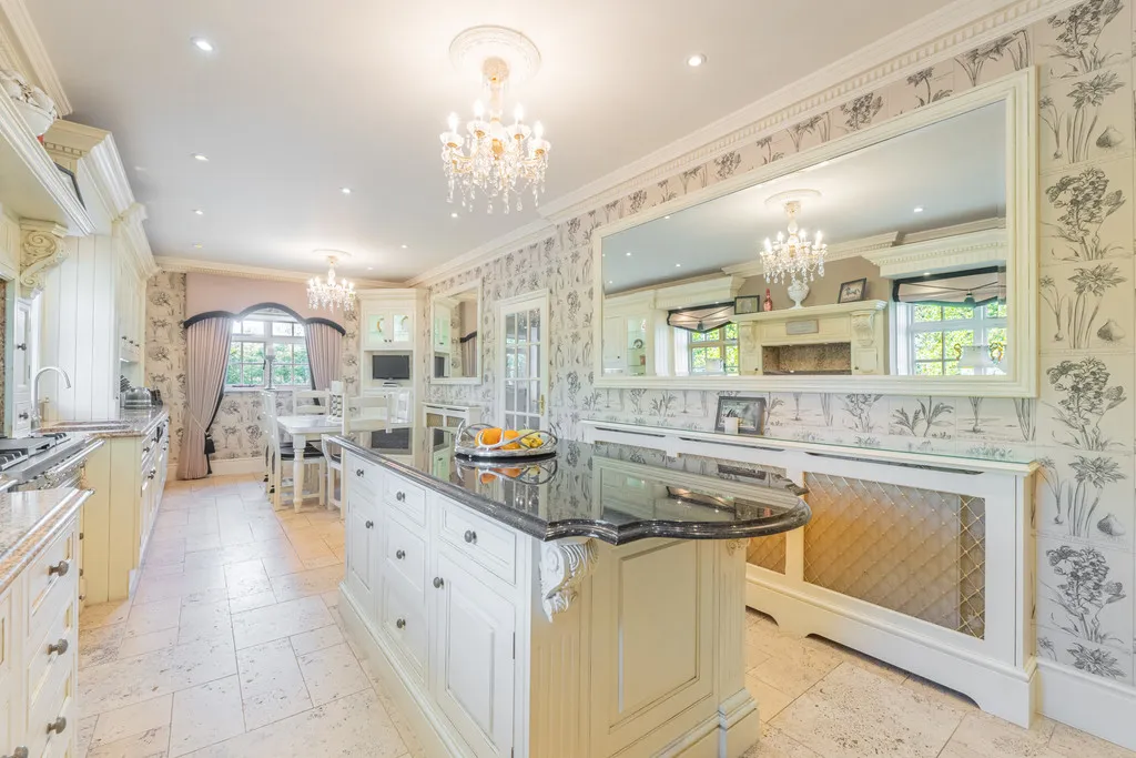 Broadfields House, Croxall, photo 7
