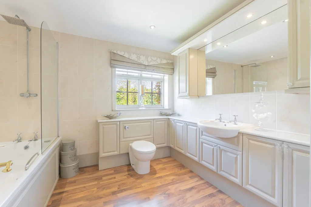 Broadfields House, Croxall, photo 28