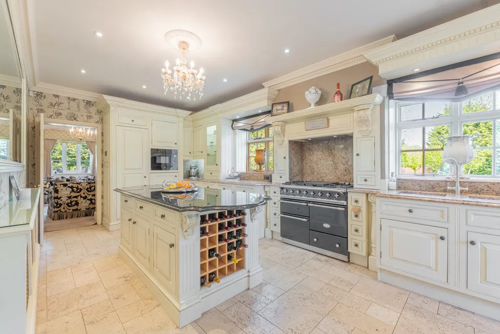 Broadfields House, Croxall, photo 6