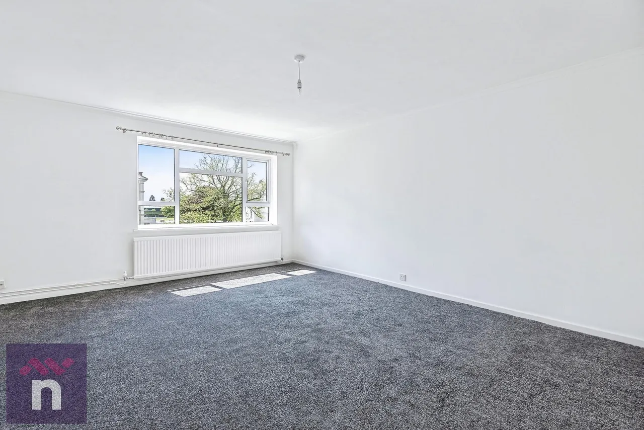 Lansdown Road, Lansdown, GL51, photo 3