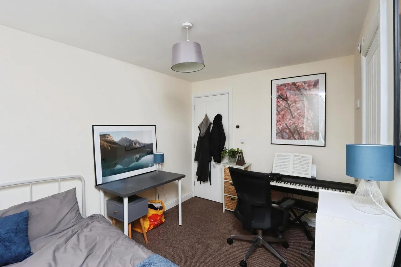 Lancing Road, Sheffield, S2, photo 10