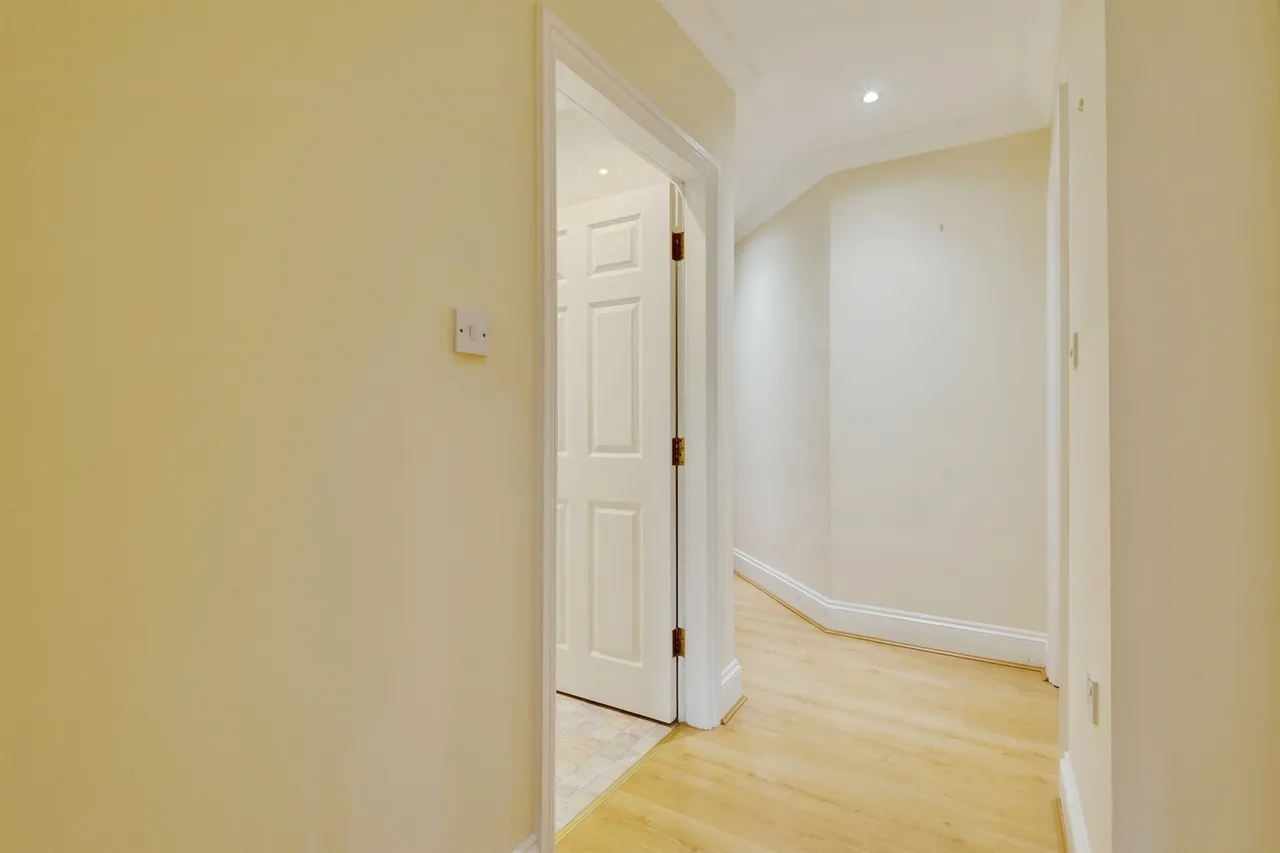 Main Street, Frodsham, photo 10
