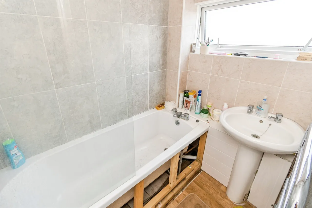 Bembridge Close, Southampton, SO16, photo 13