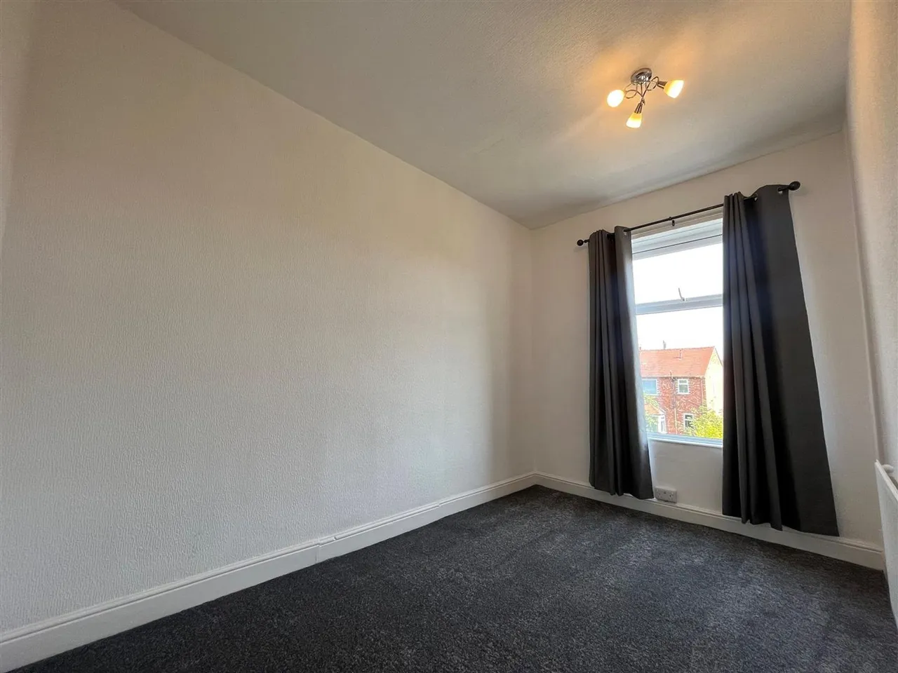 St. Saviours Road, Stockport, SK2, photo 7