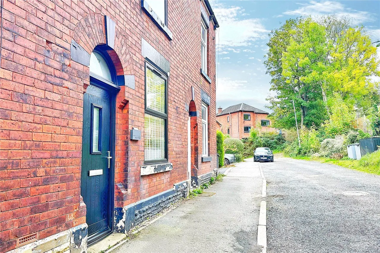 3 bed house for sale, New Street, Stalybridge, SK15