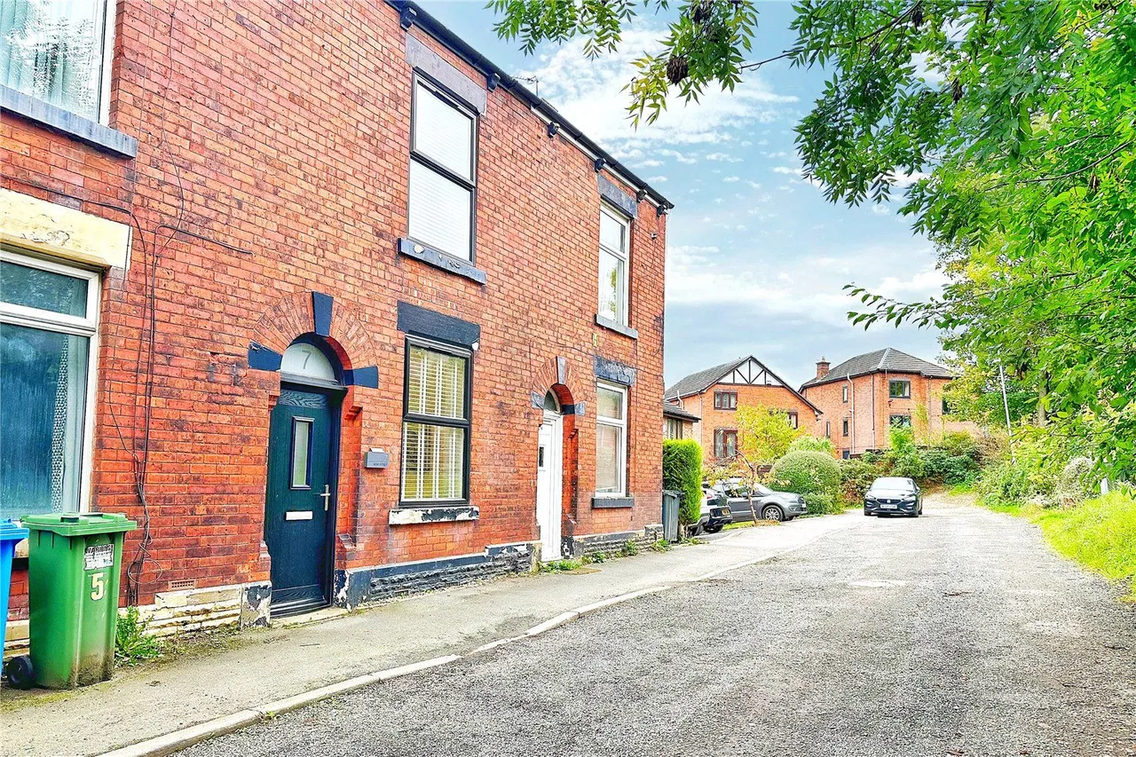 New Street, Stalybridge, SK15, photo 23