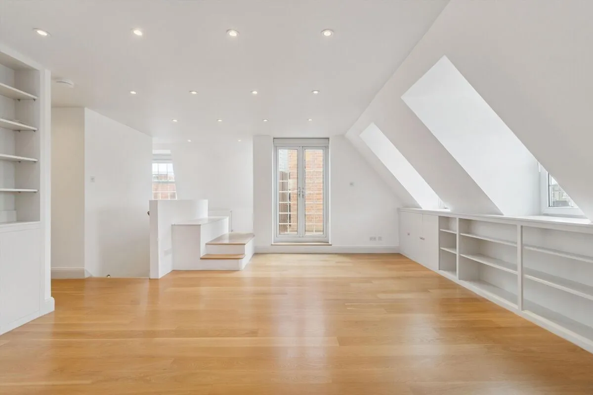Elystan Street, London, SW3, photo 2