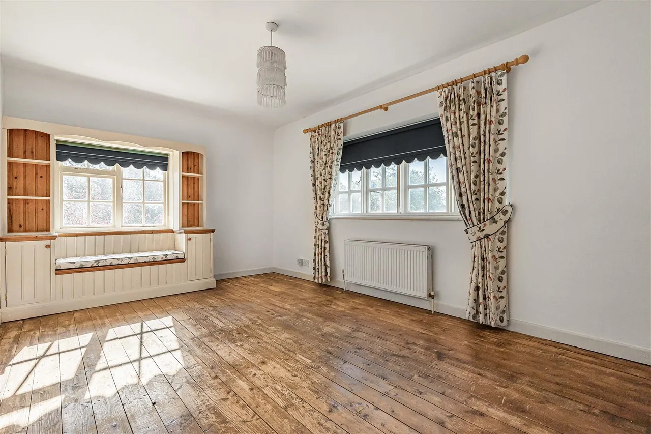Moor End, Great Sampford, CB10, photo 17