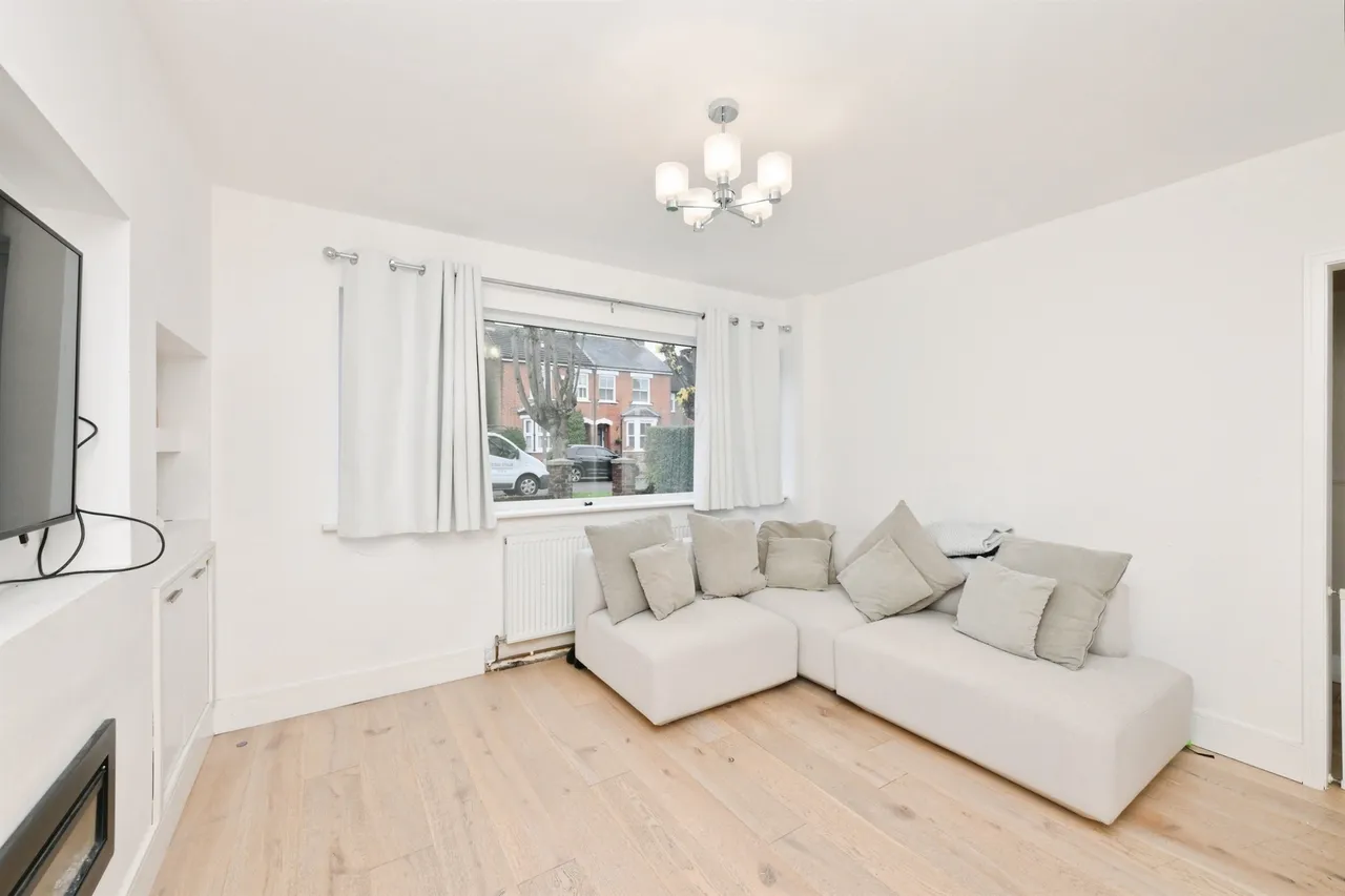 Walton Road, HODDESDON, photo 4