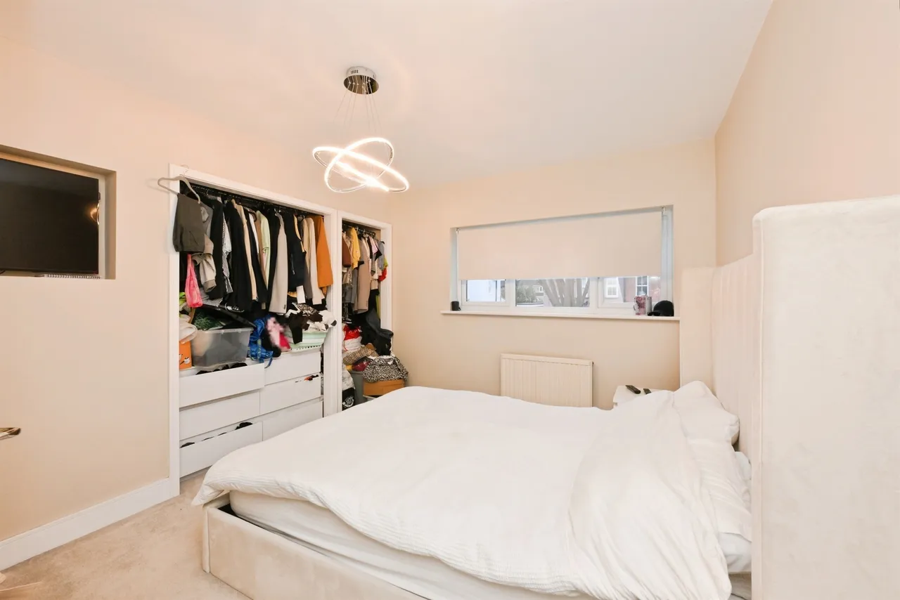 Walton Road, HODDESDON, photo 8