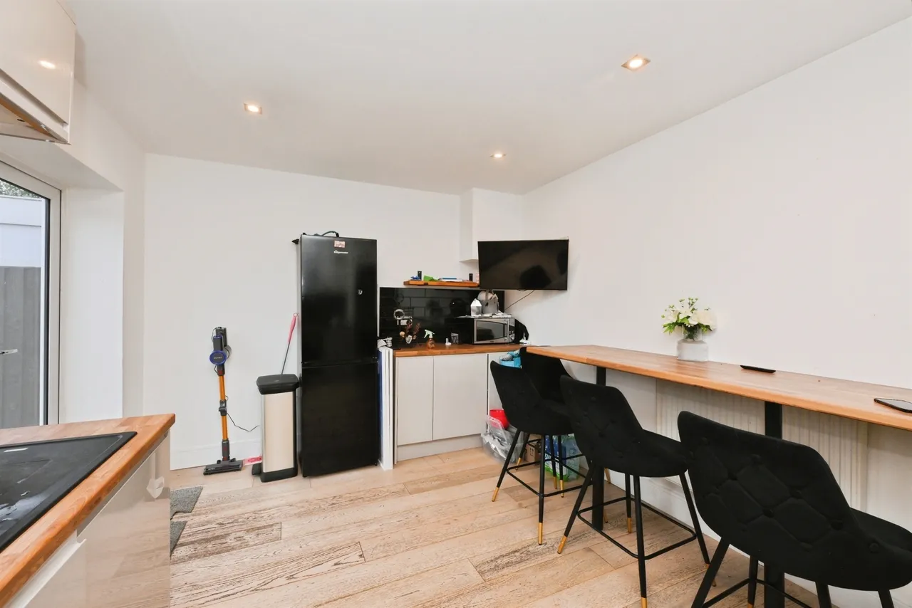 Walton Road, HODDESDON, photo 5