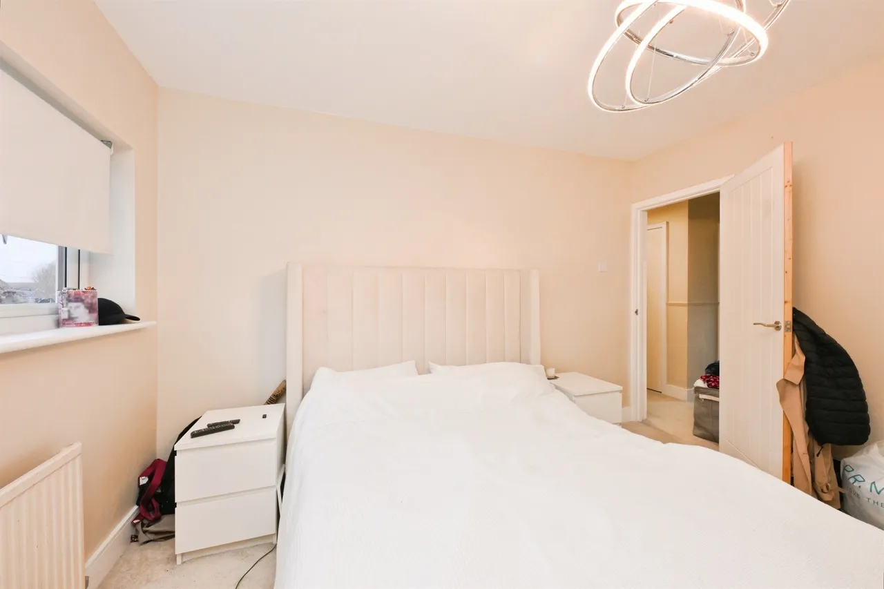 Walton Road, HODDESDON, photo 9
