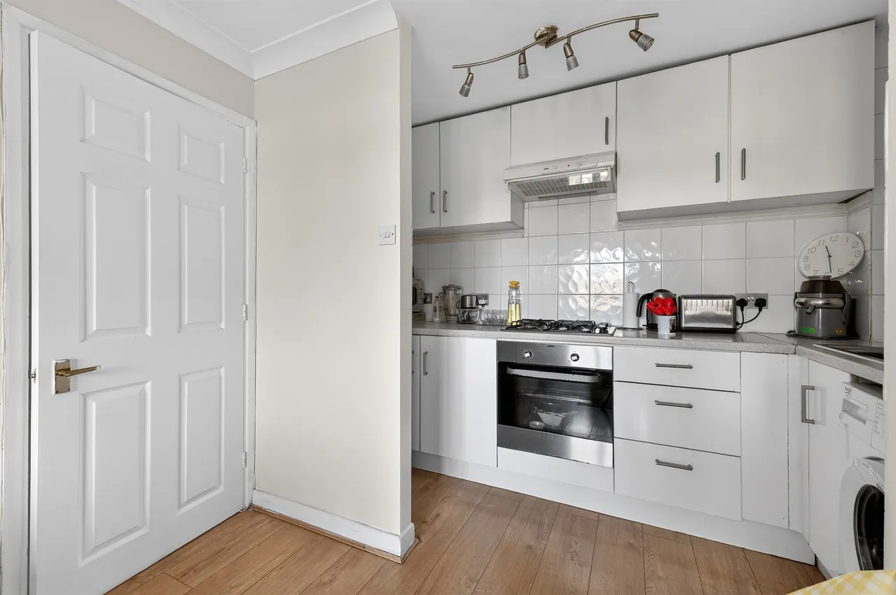Wilkins Close, Mitcham, CR4, photo 7