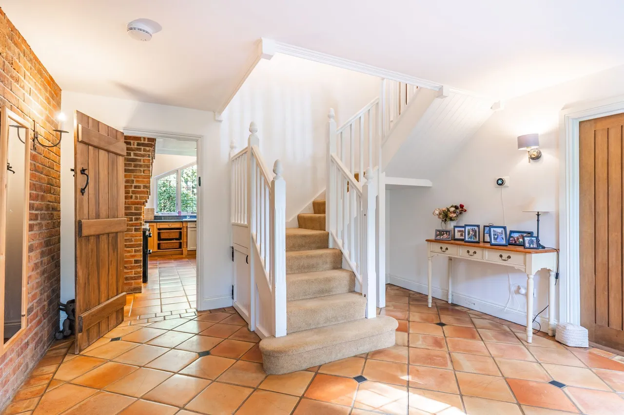 Detached Property in Beetley with, photo 11