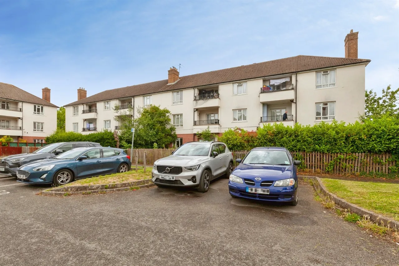 Darrell Close, Slough, photo 10