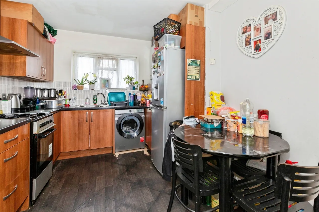 Darrell Close, Slough, photo 9
