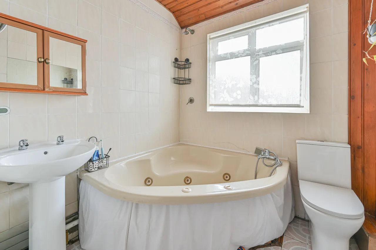 210 Eardley Road, London, photo 7