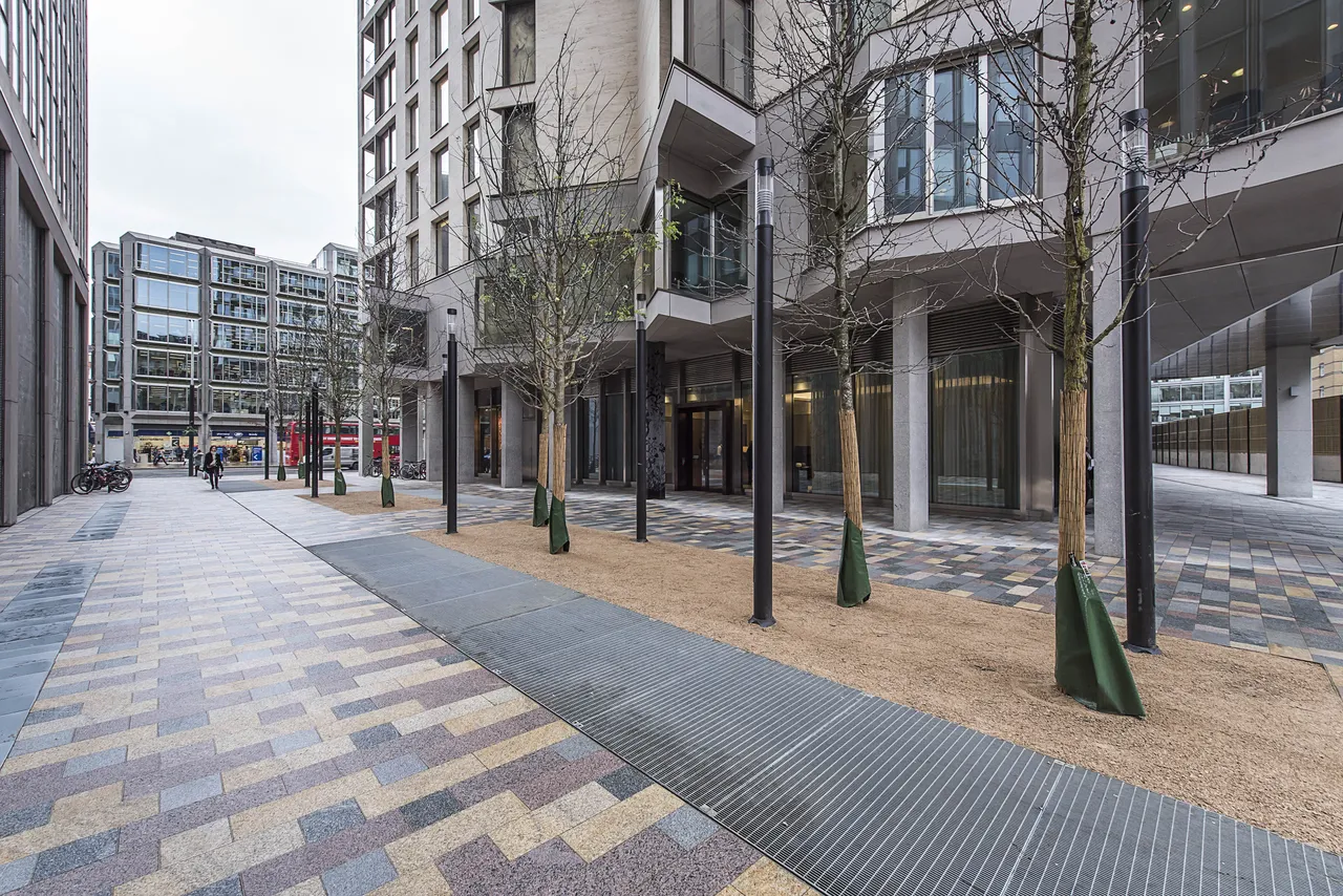 Kings Gate Walk, London, SW1E, photo 12