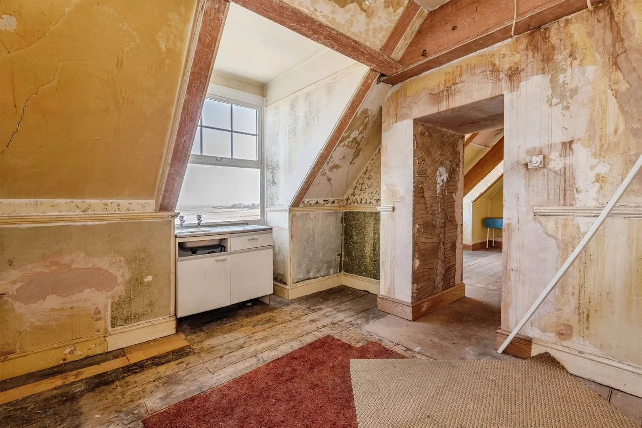 Metropole Court, Minehead, TA24, photo 7
