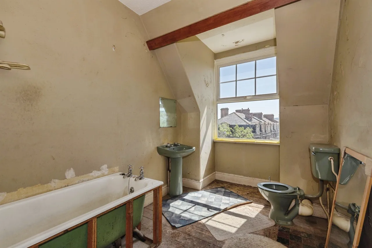 Metropole Court, Minehead, TA24, photo 10