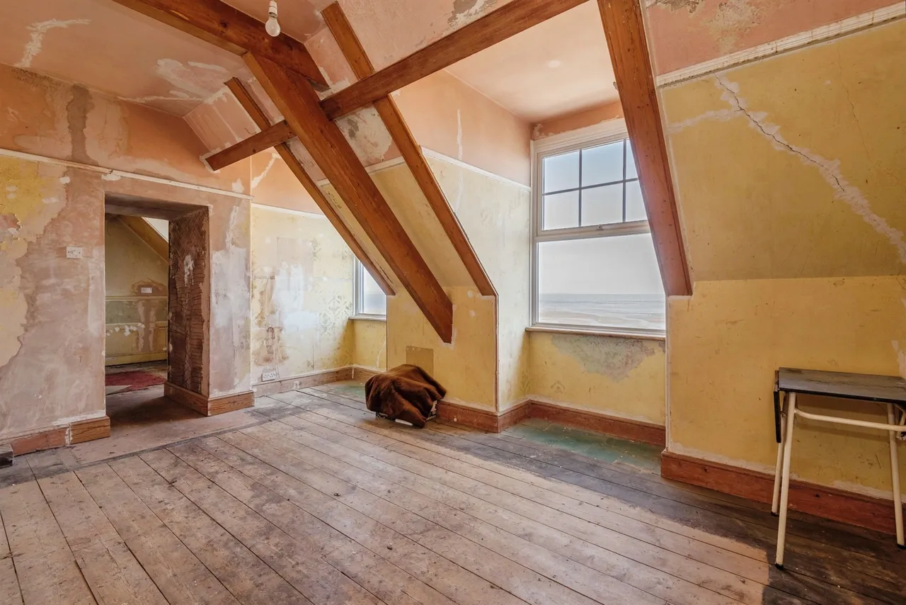 Metropole Court, Minehead, TA24, photo 4