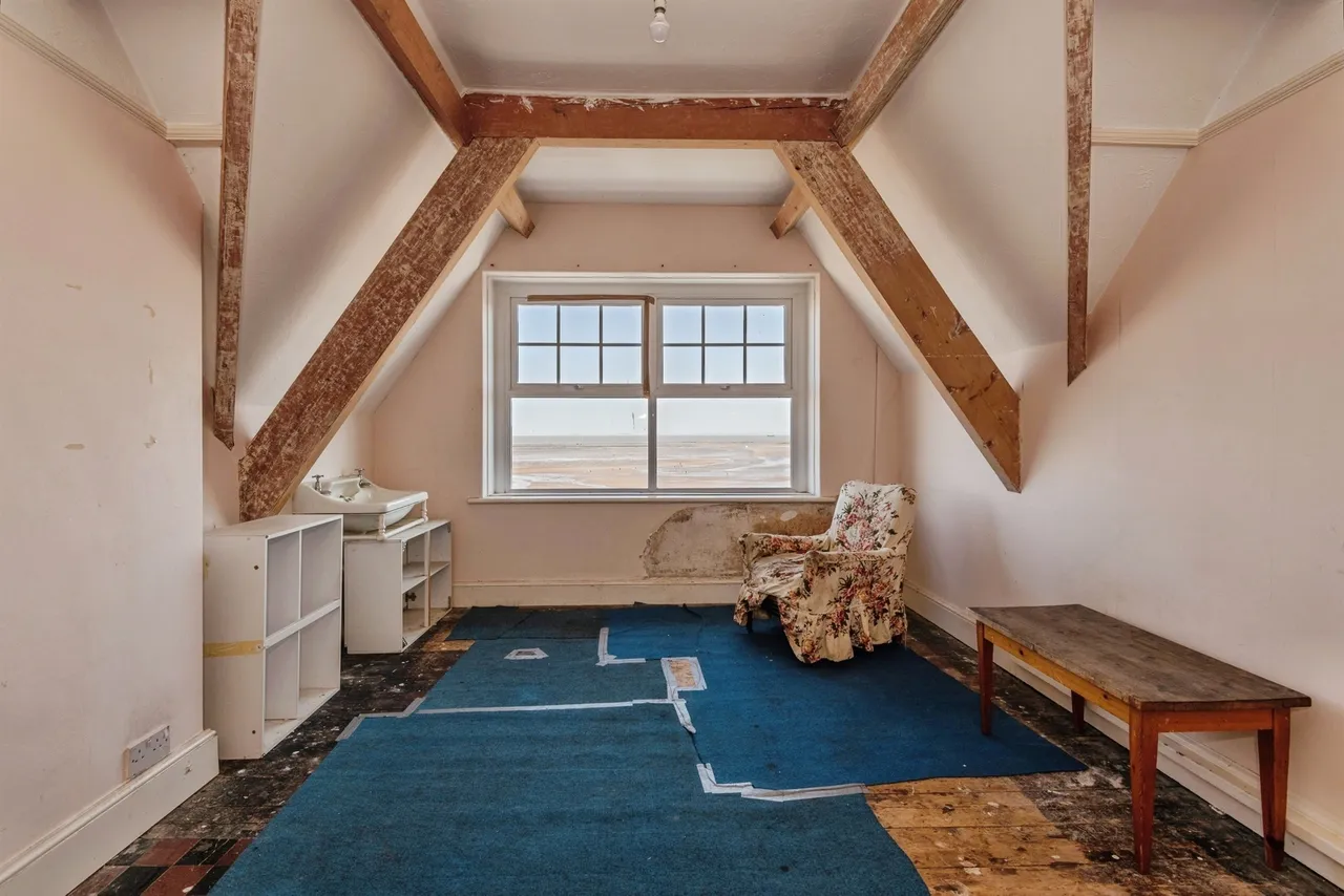 Metropole Court, Minehead, TA24, photo 11