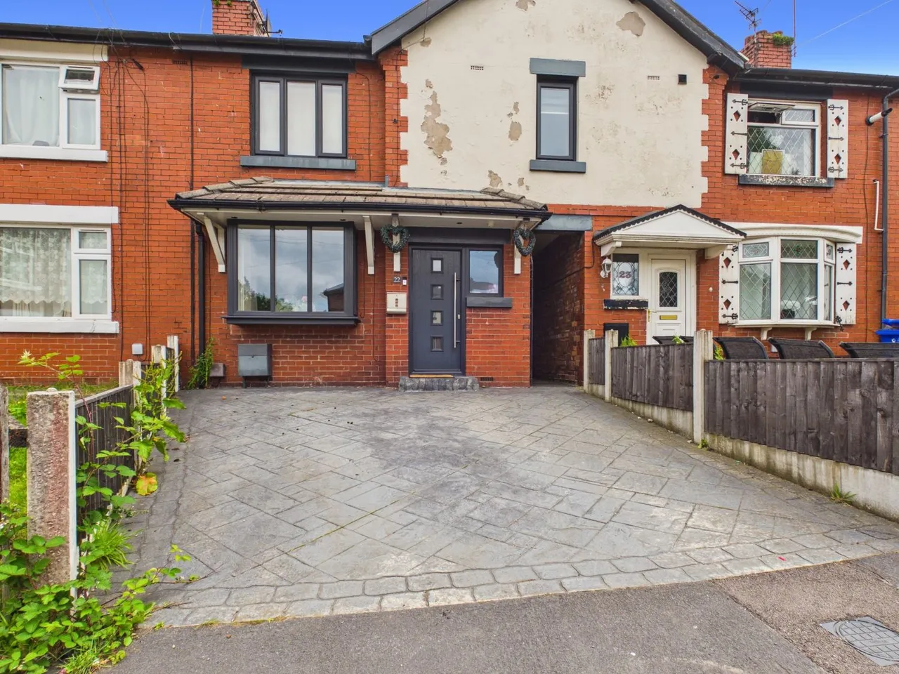3 bed house for sale, Donald Avenue, Hyde, SK14