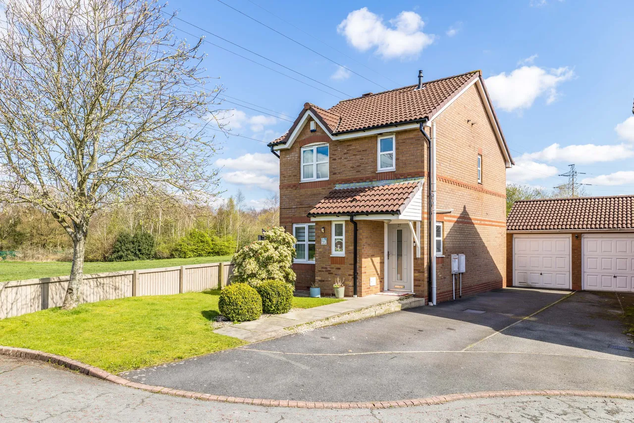 Naburn Drive, Orrell, WN5, photo 5
