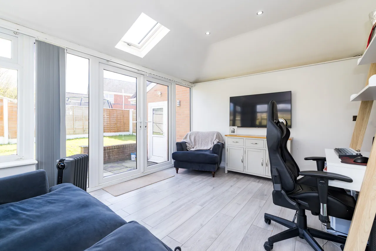 Naburn Drive, Orrell, WN5, photo 7