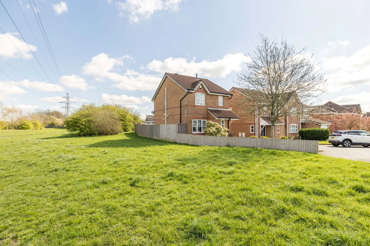 Naburn Drive, Orrell, WN5, photo 6