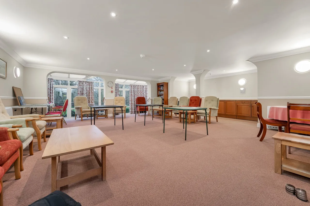 Crosshall Road, Eaton Ford, St. Neots, PE19 7SR, photo 9
