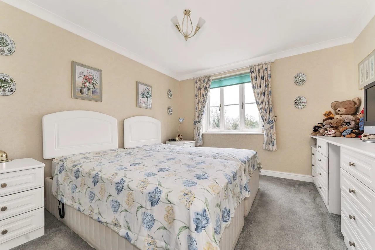 Crosshall Road, Eaton Ford, St. Neots, PE19 7SR, photo 7